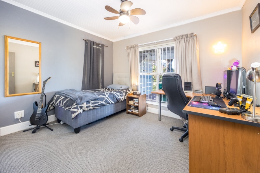 4 Bedroom Property for Sale in Vierlanden Western Cape
